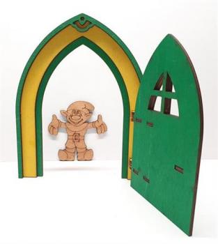 Tanno Design beliebteste Wichteltür, Feentür, Mäusetür aus Holz zum öffnen mit echtem Wichtel grün/gelb 17cm