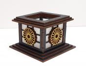 Tanno Design® Japan Kerzenhalter Nozume no kibo mit Teelichtfunktion schwarz/gold