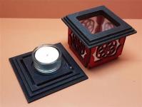 Tanno Design® Japan Kerzenhalter Blume des Lebens klein mit Teelichtfunktion schwarz/rot