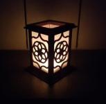 Tanno Design® Japan Kerzenhalter Blume des Lebens groß mit Teelichtfunktion nussbraun